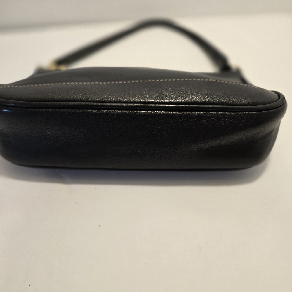 Coach Black Leather Shoulder Bag with Gold Hardware - Picture 6 of 12